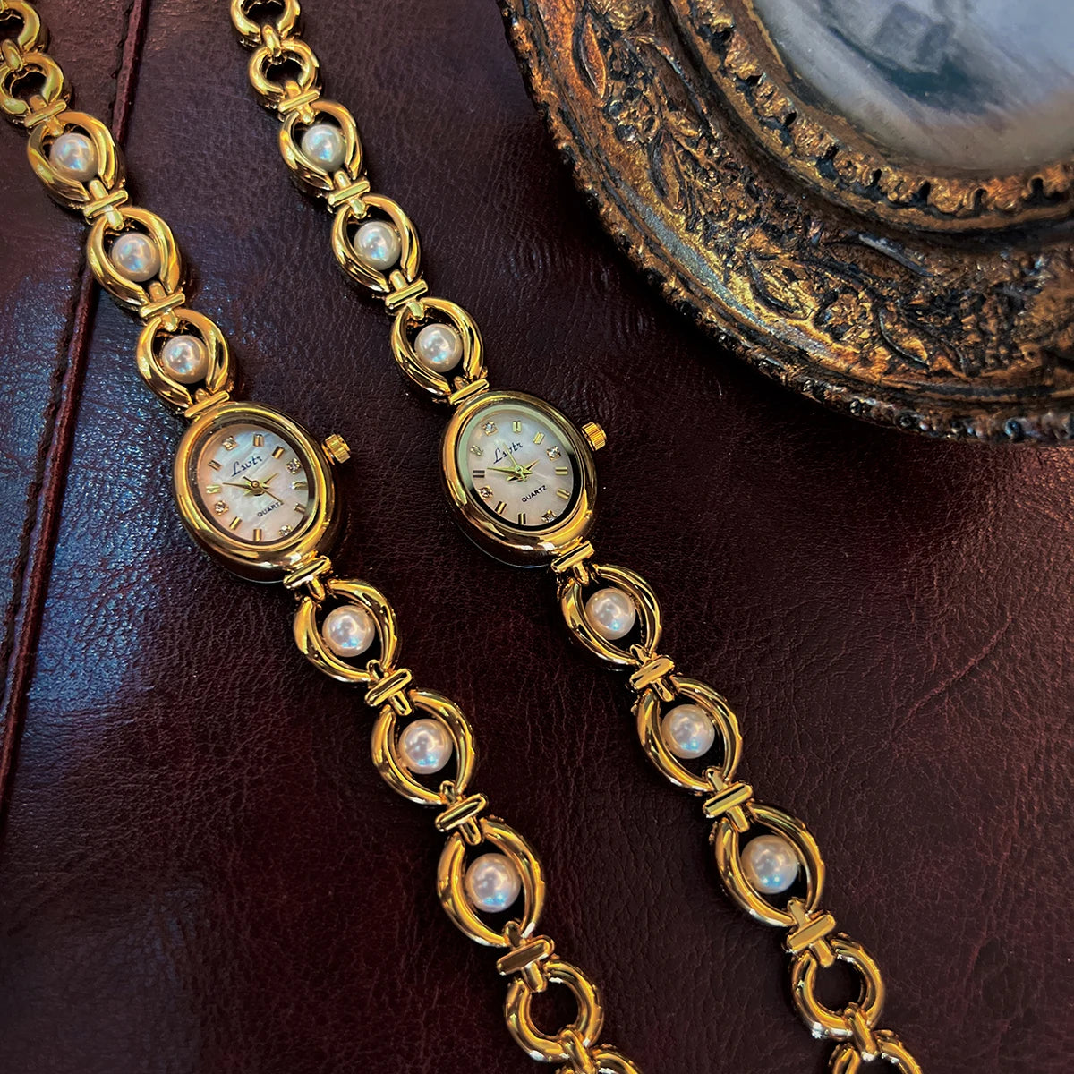 Vionsra™ Vintage Queen By Oli