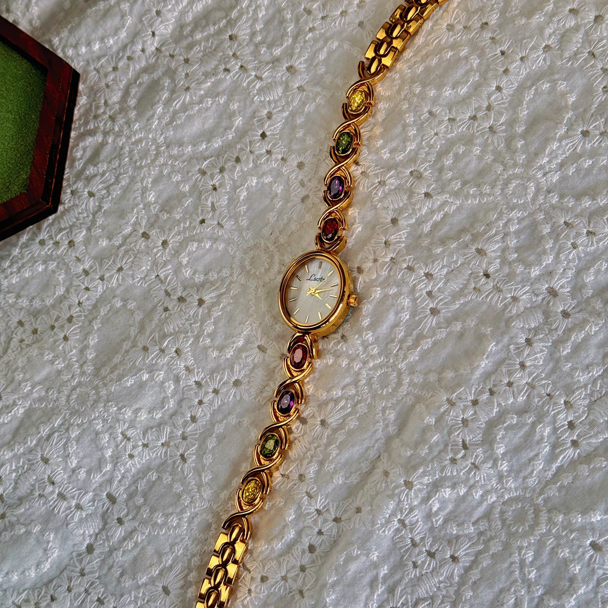 Vionsra™ Vintage Elizabeth By Oli